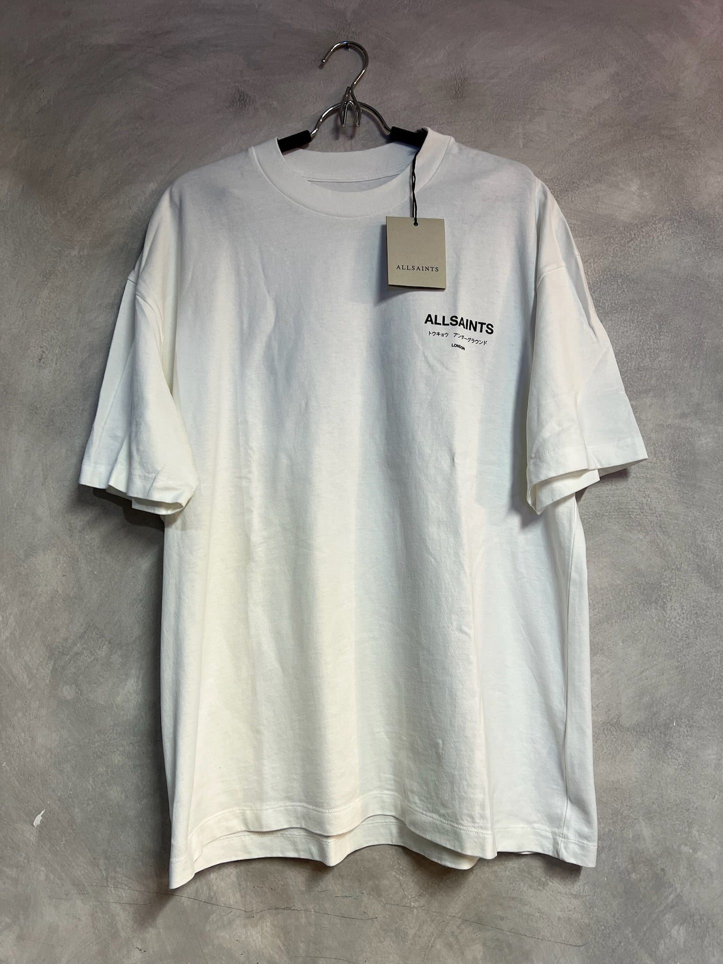 Camiseta ALLSAINTS NUEVA