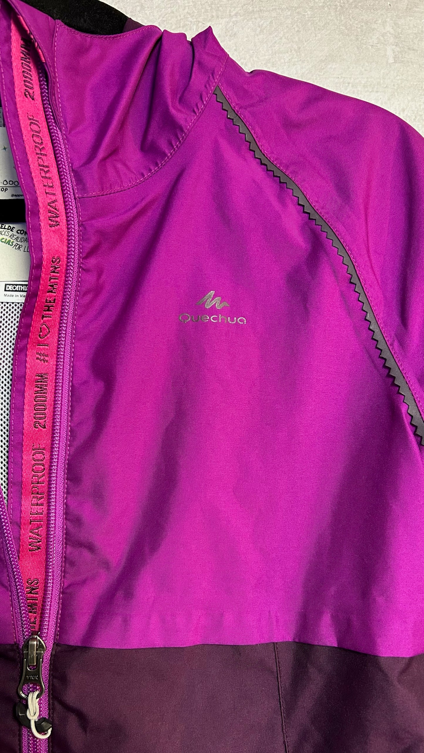 Chaqueta rompevientos Decathlon / Quechua