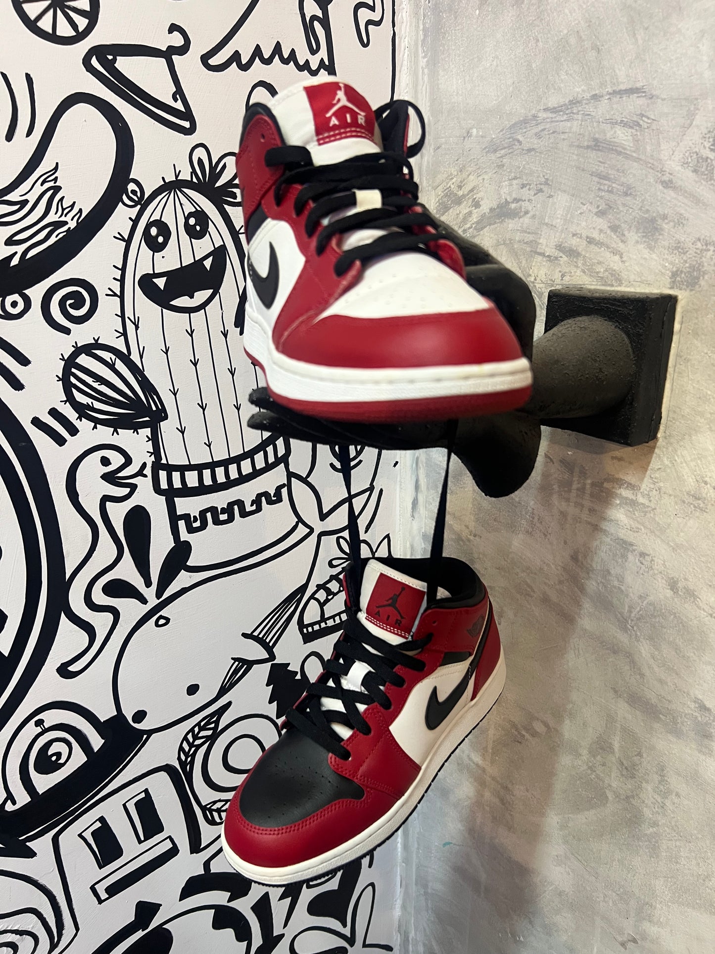 Tenis JORDAN mid Chicago white toe