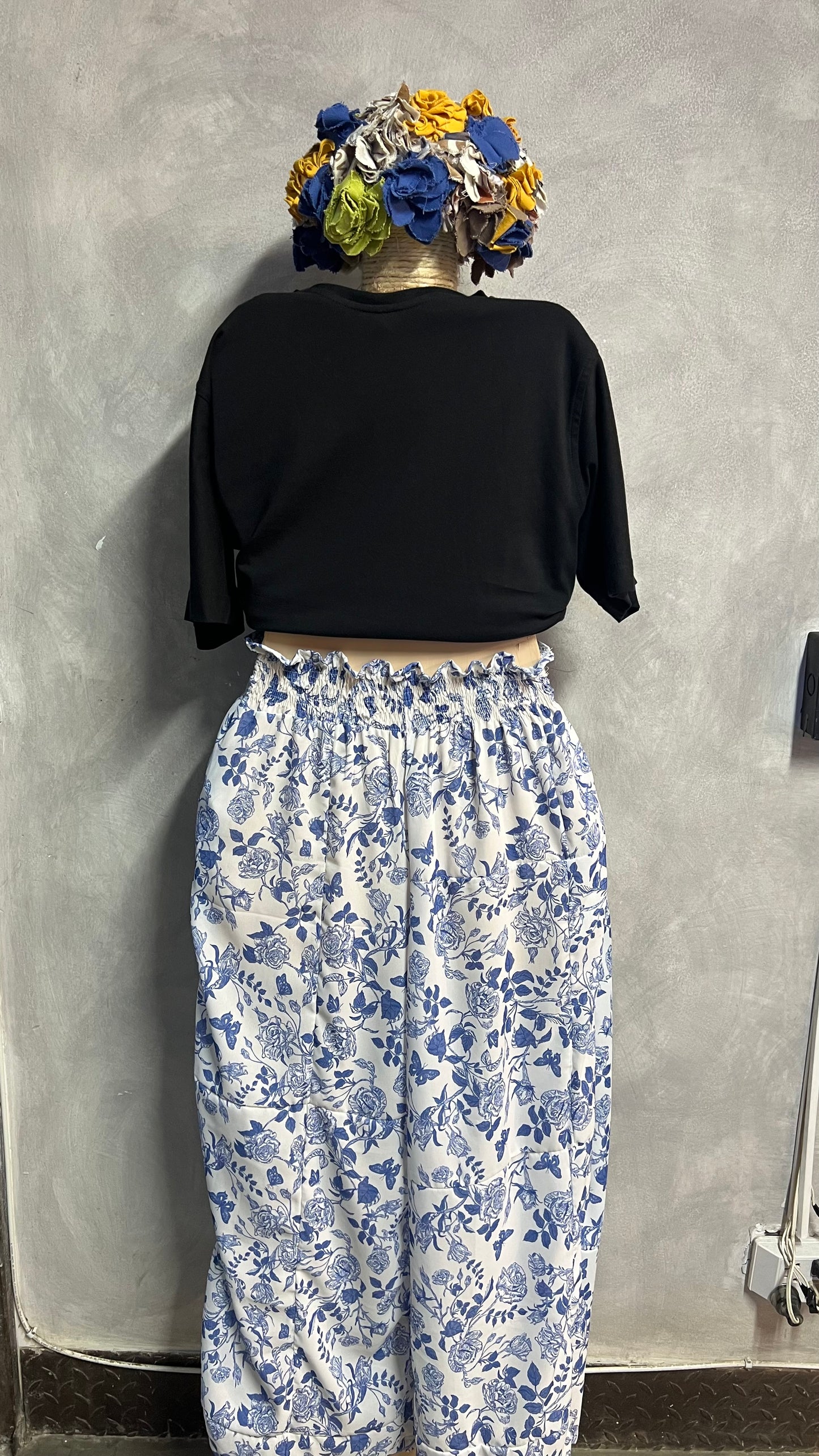 Pantalón floreado