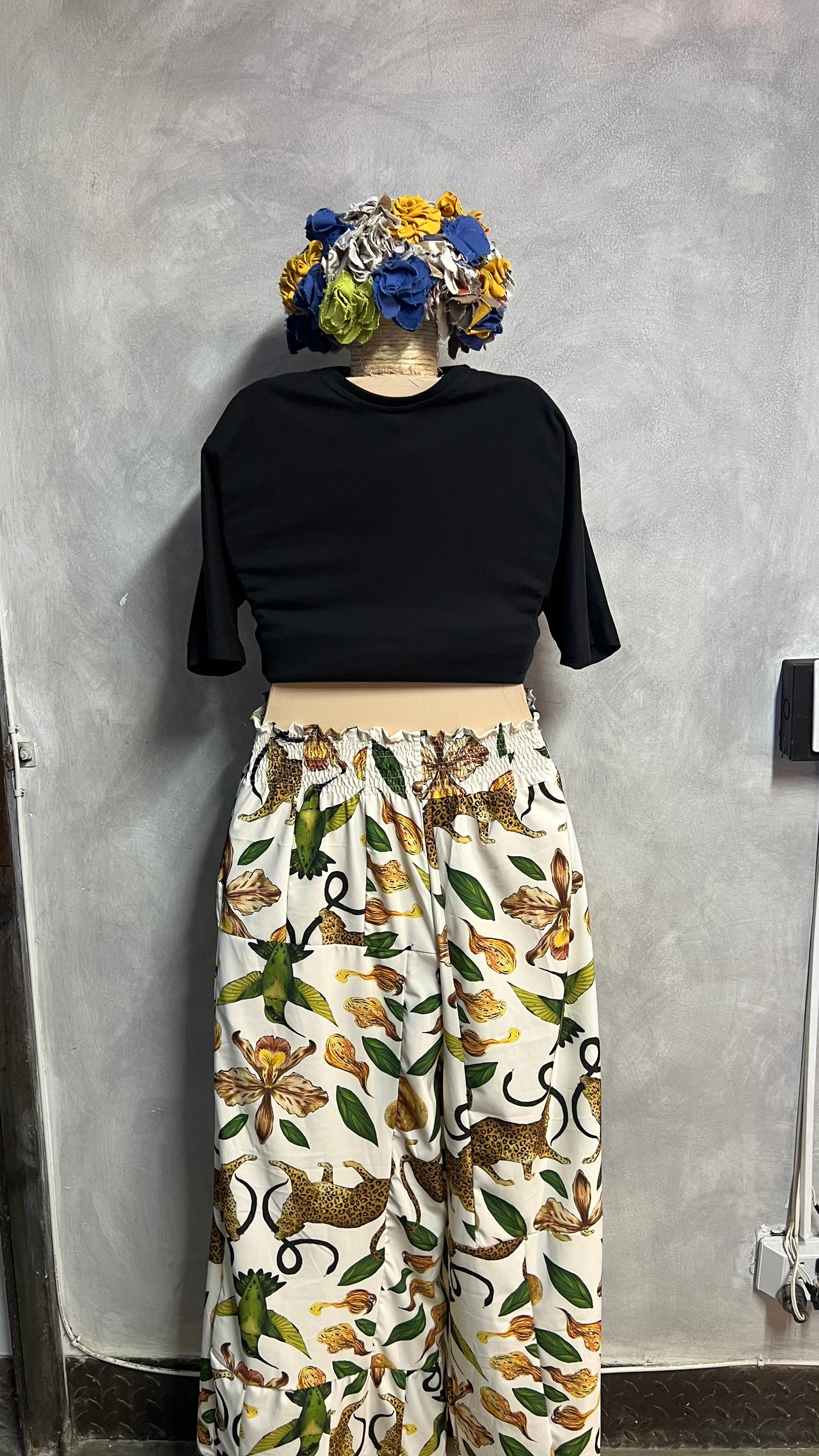 Pantalon floreado