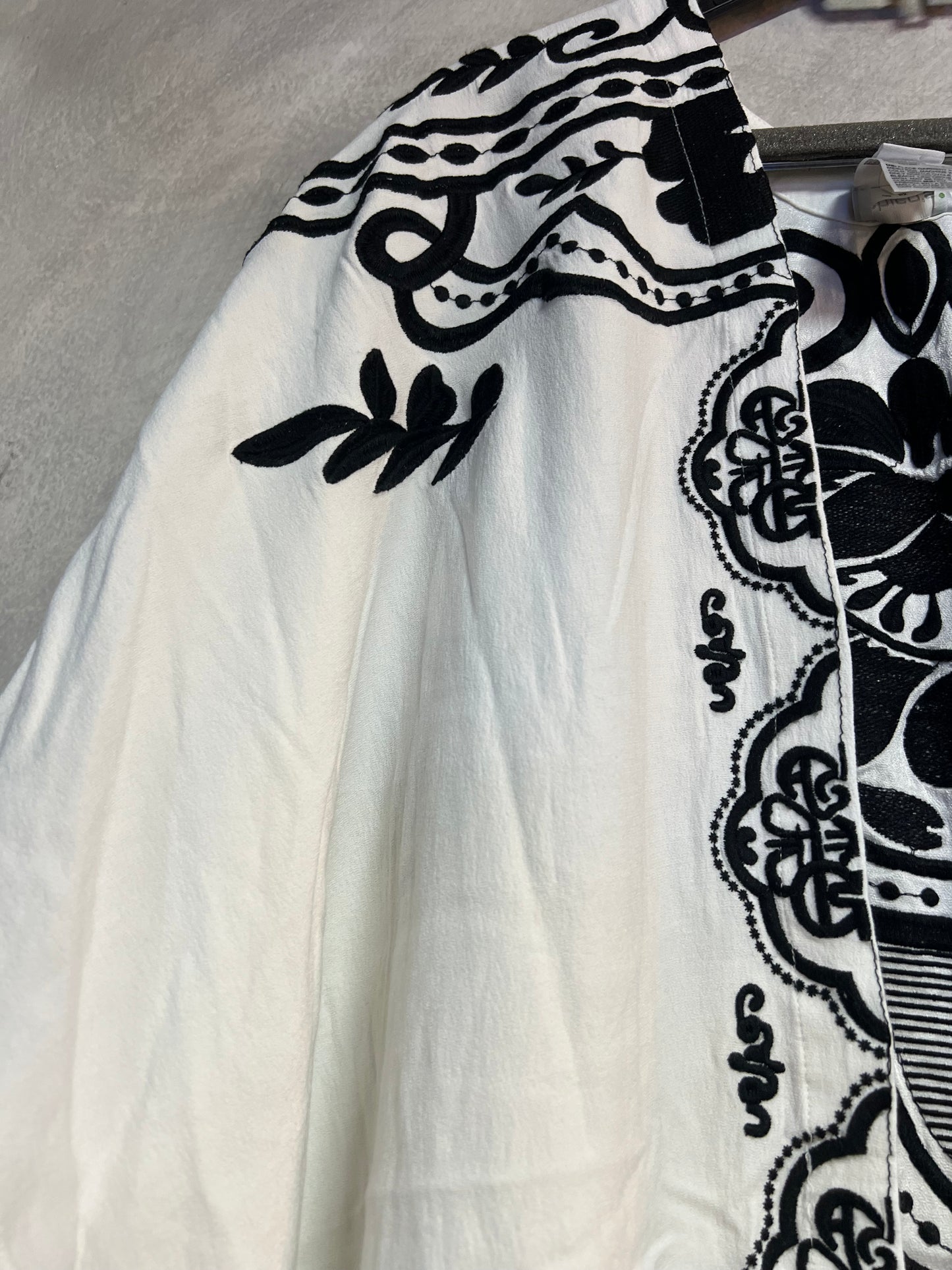 Kimono con estampado mándala