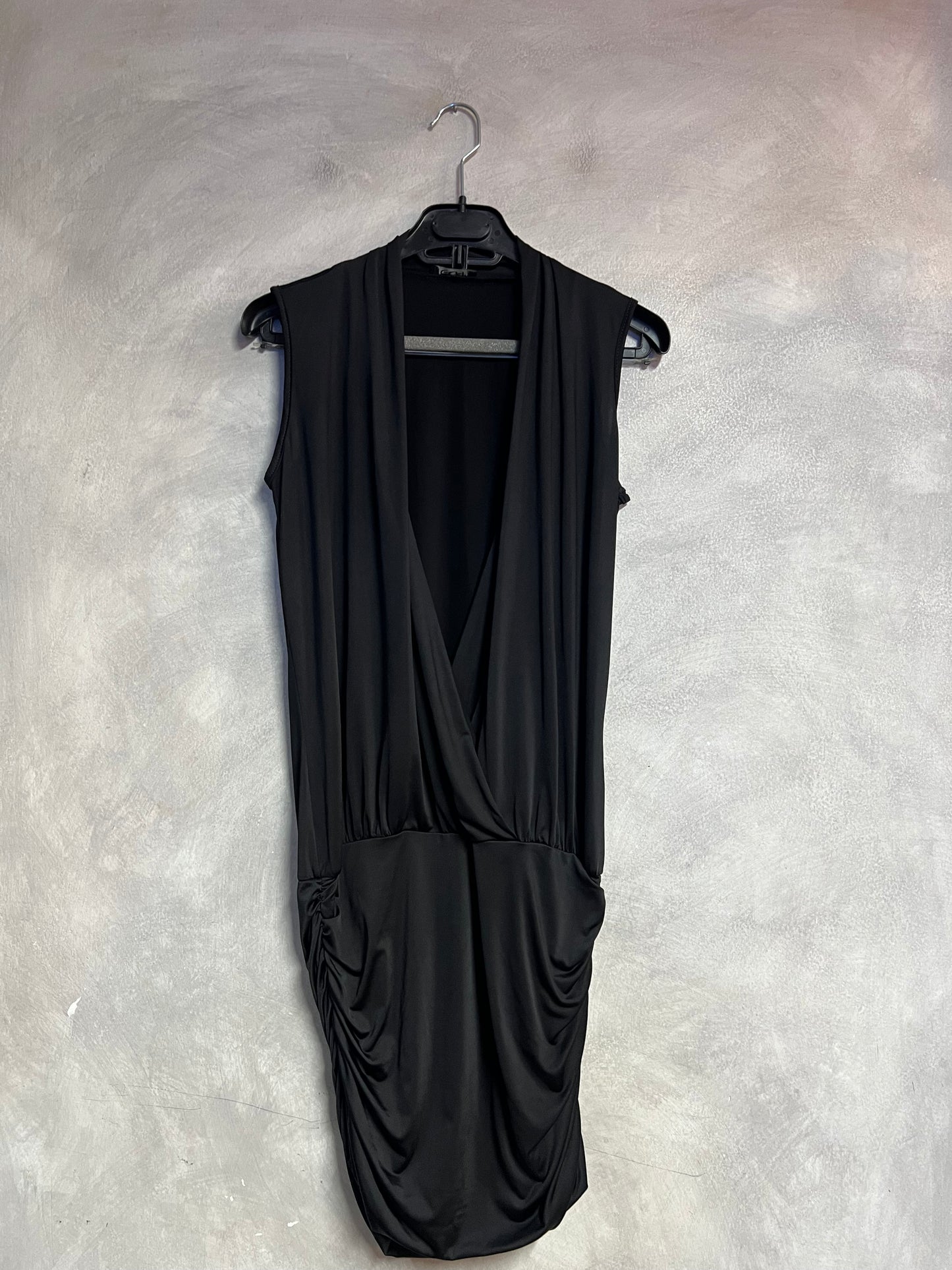 Vestido recogido en los lados
