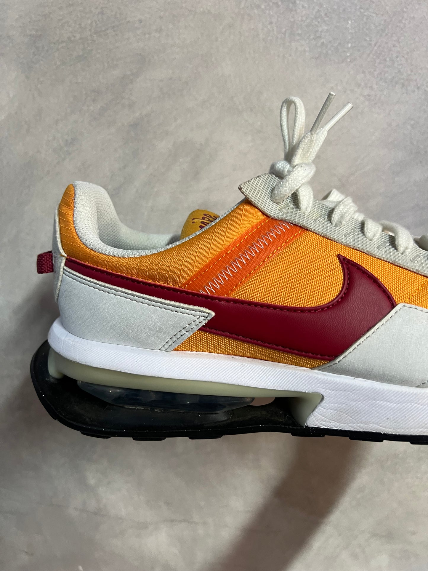 Tenis Nike air Max pre-Day