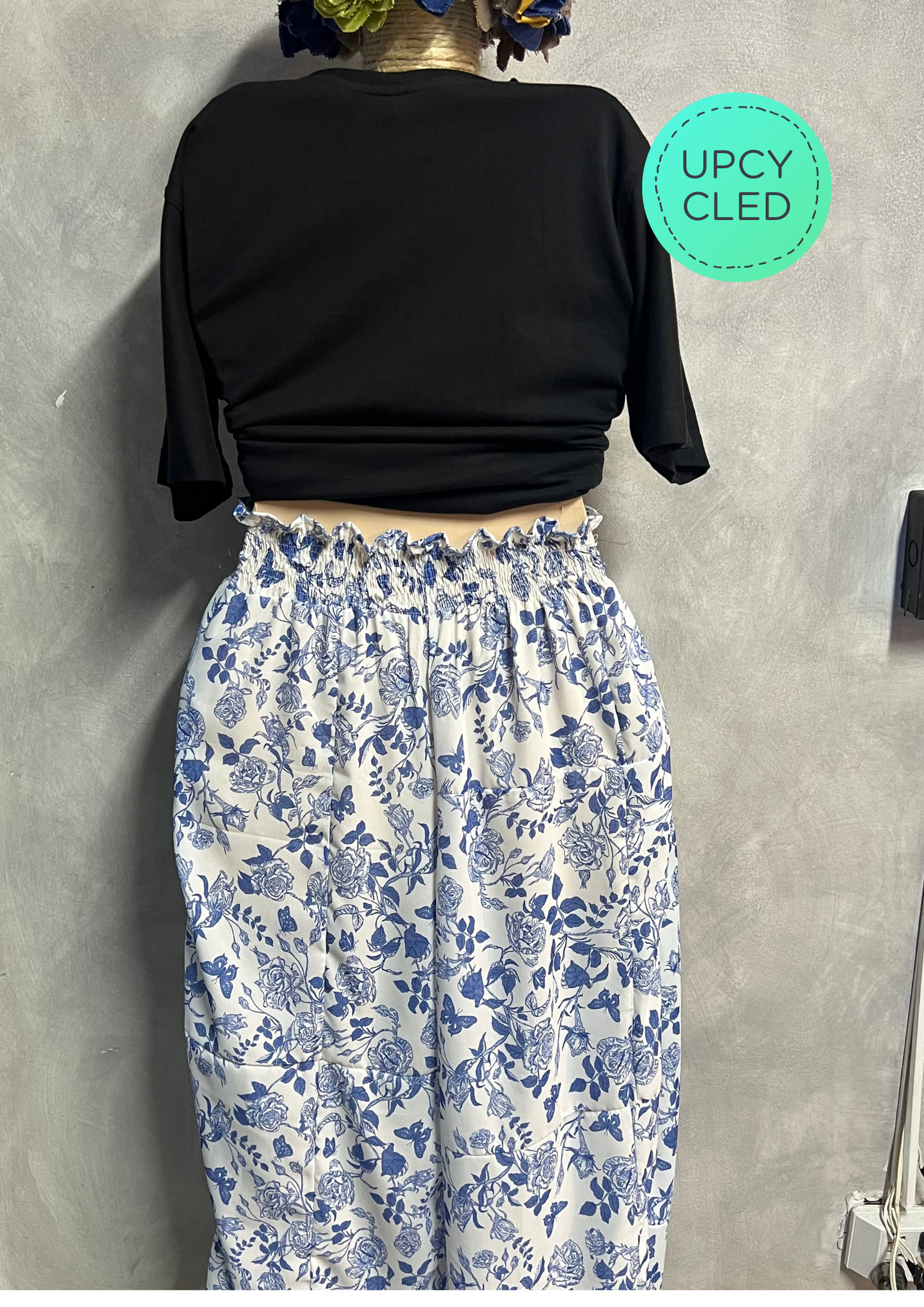 Pantalón floreado