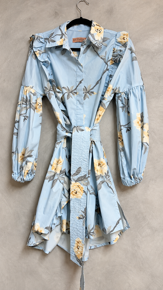 vestido fondo azul/flores blancas