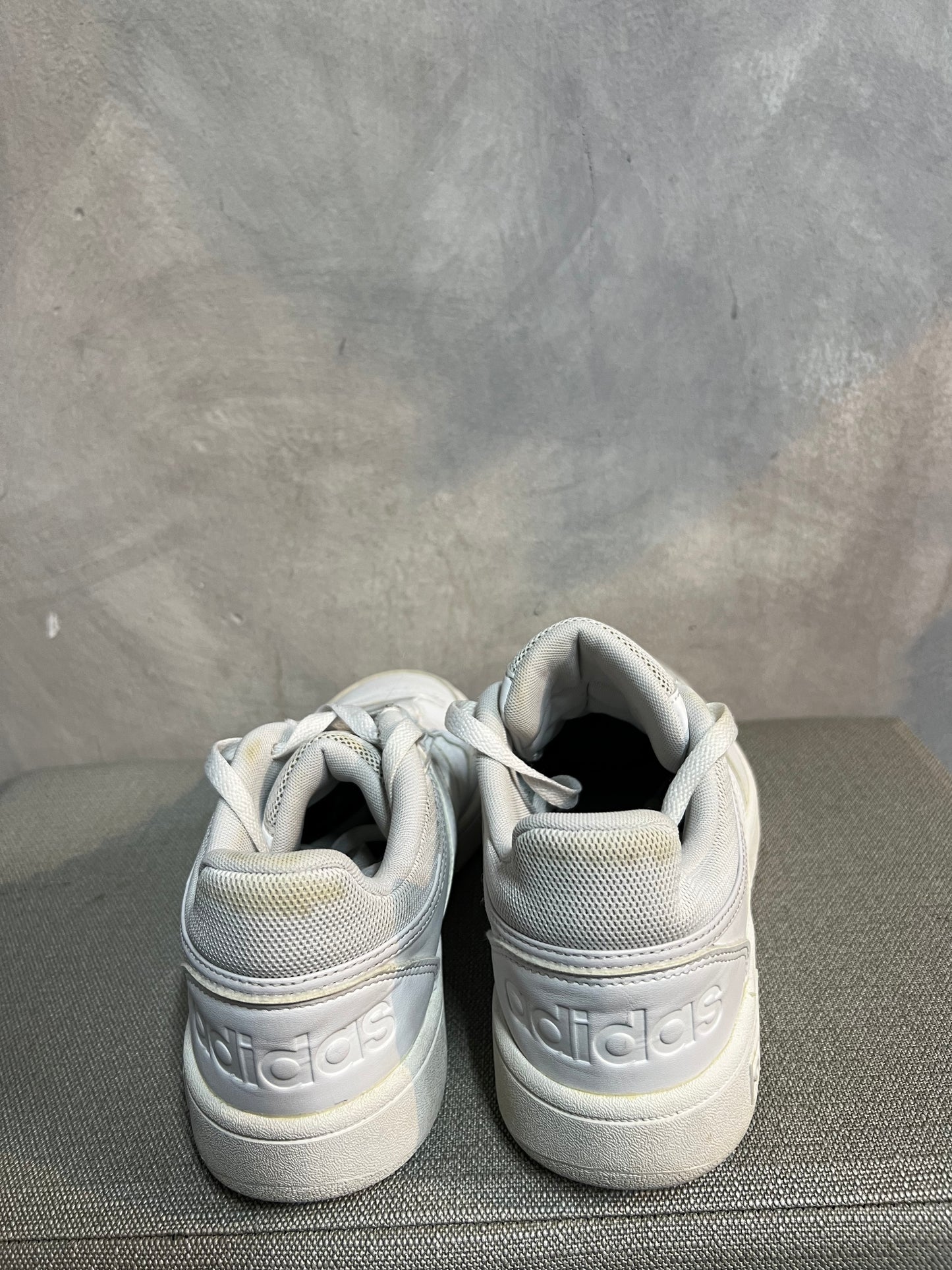 Tenis courtic Adidas
