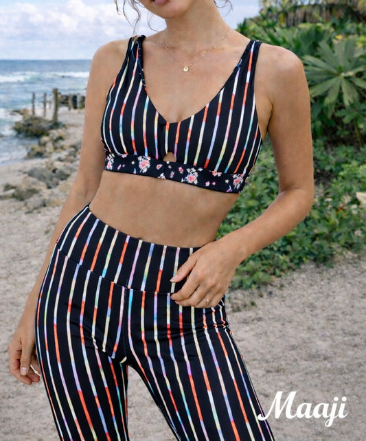 SET DEPORTIVO LICRA Y TOP DE RAYAS