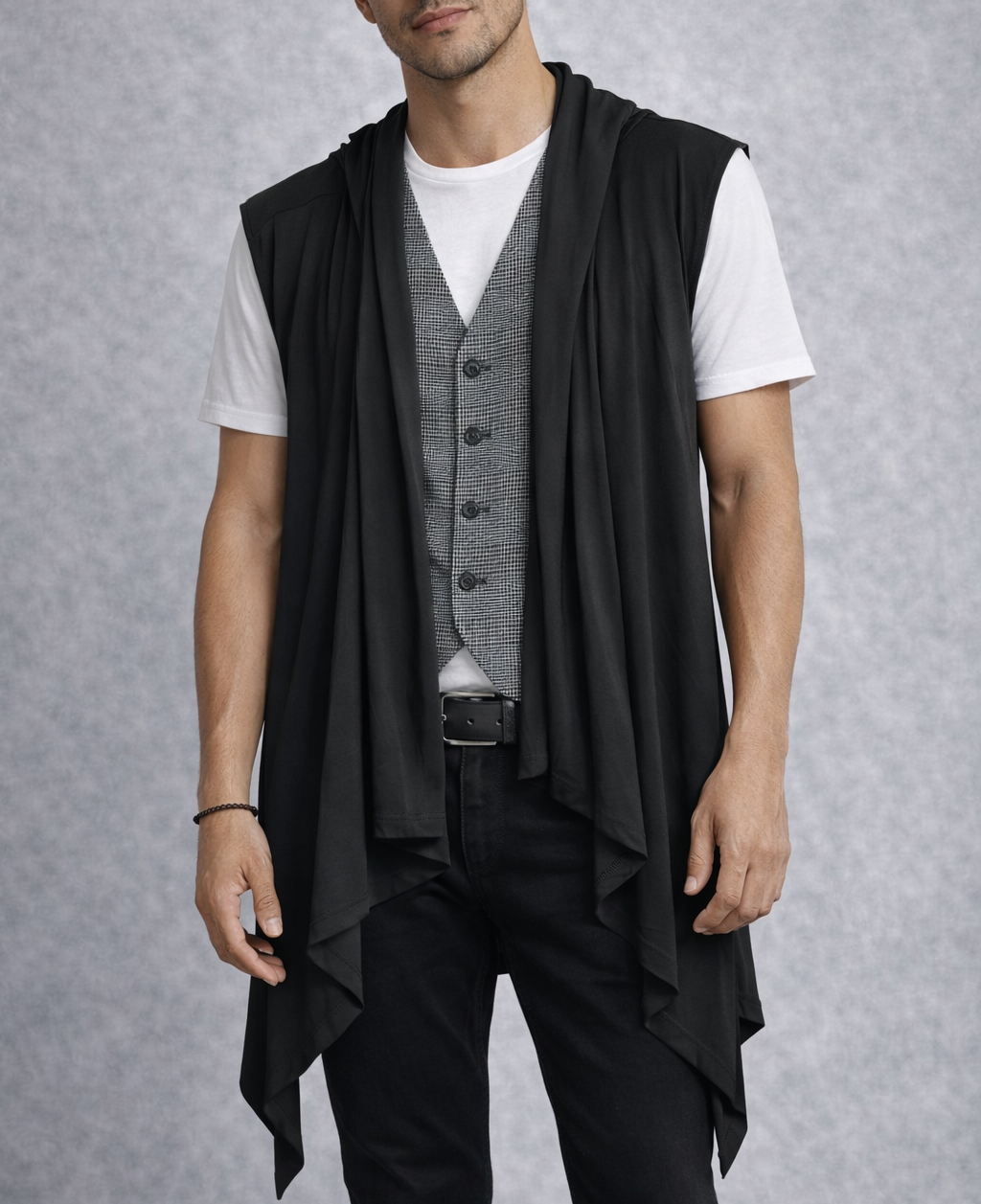 Capa sin mangas con capucha