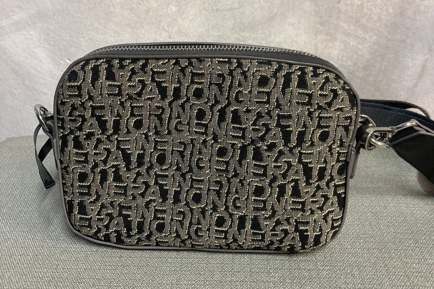 Bolso Bershka