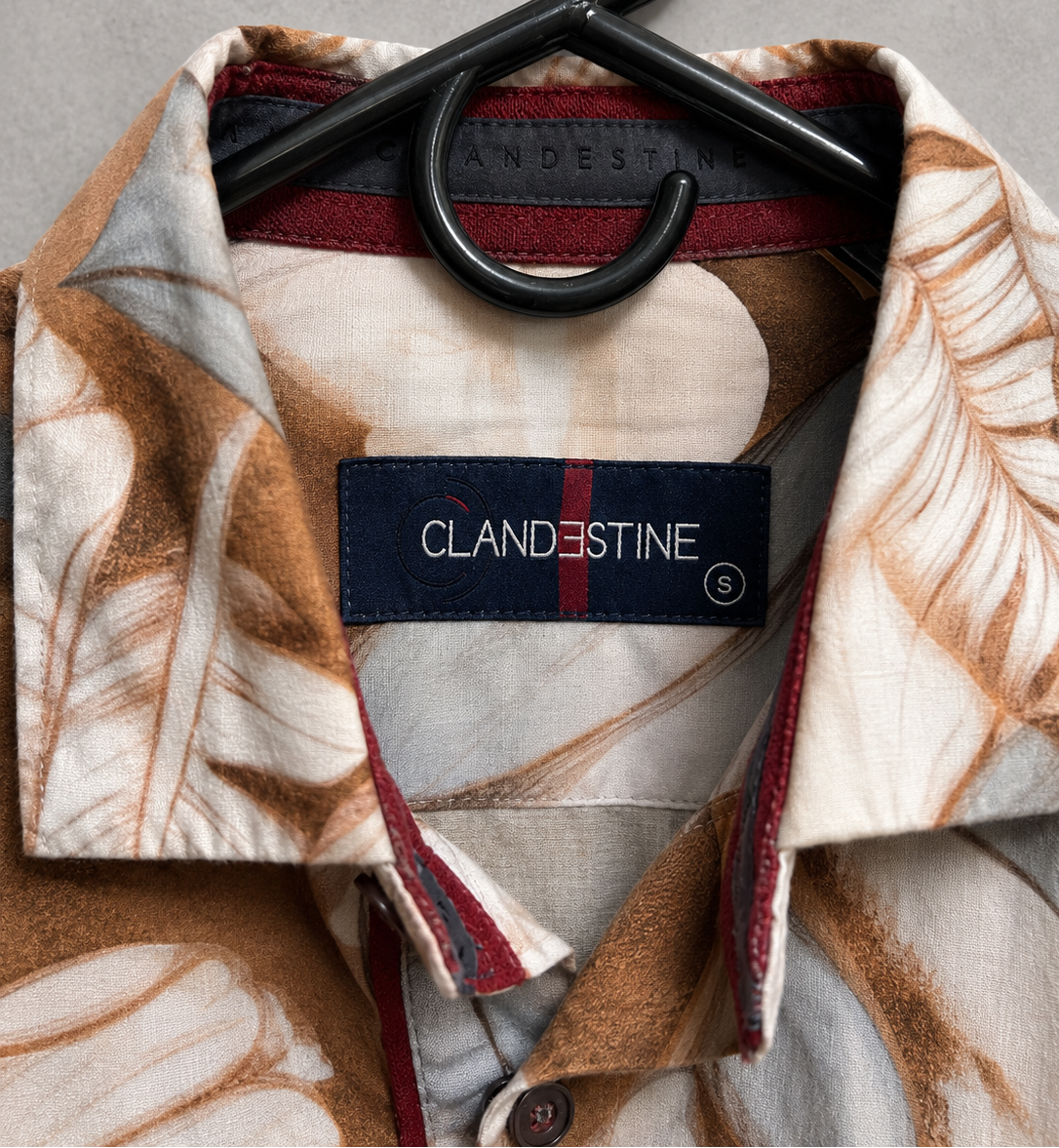 camisa clandestine
