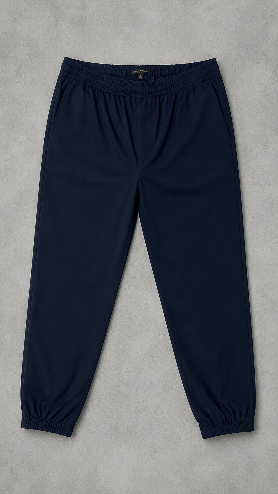 Pantalón con resorte BANANA REPUBLIC