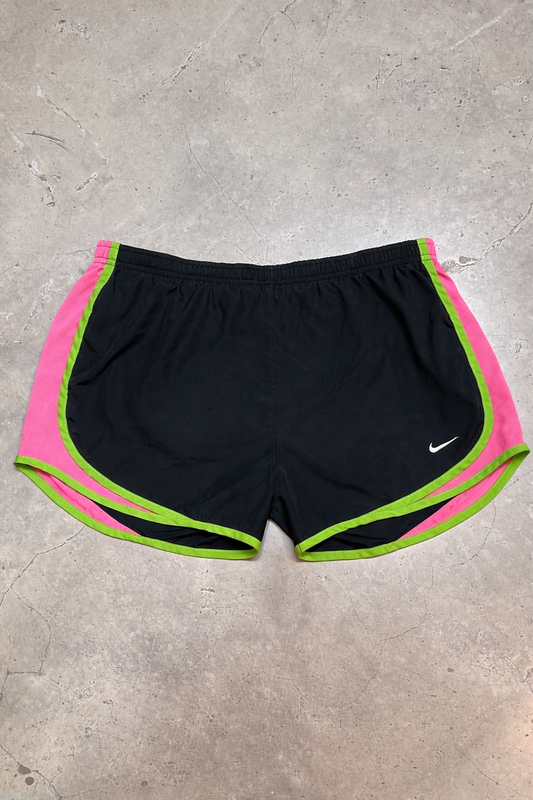 Short Nike