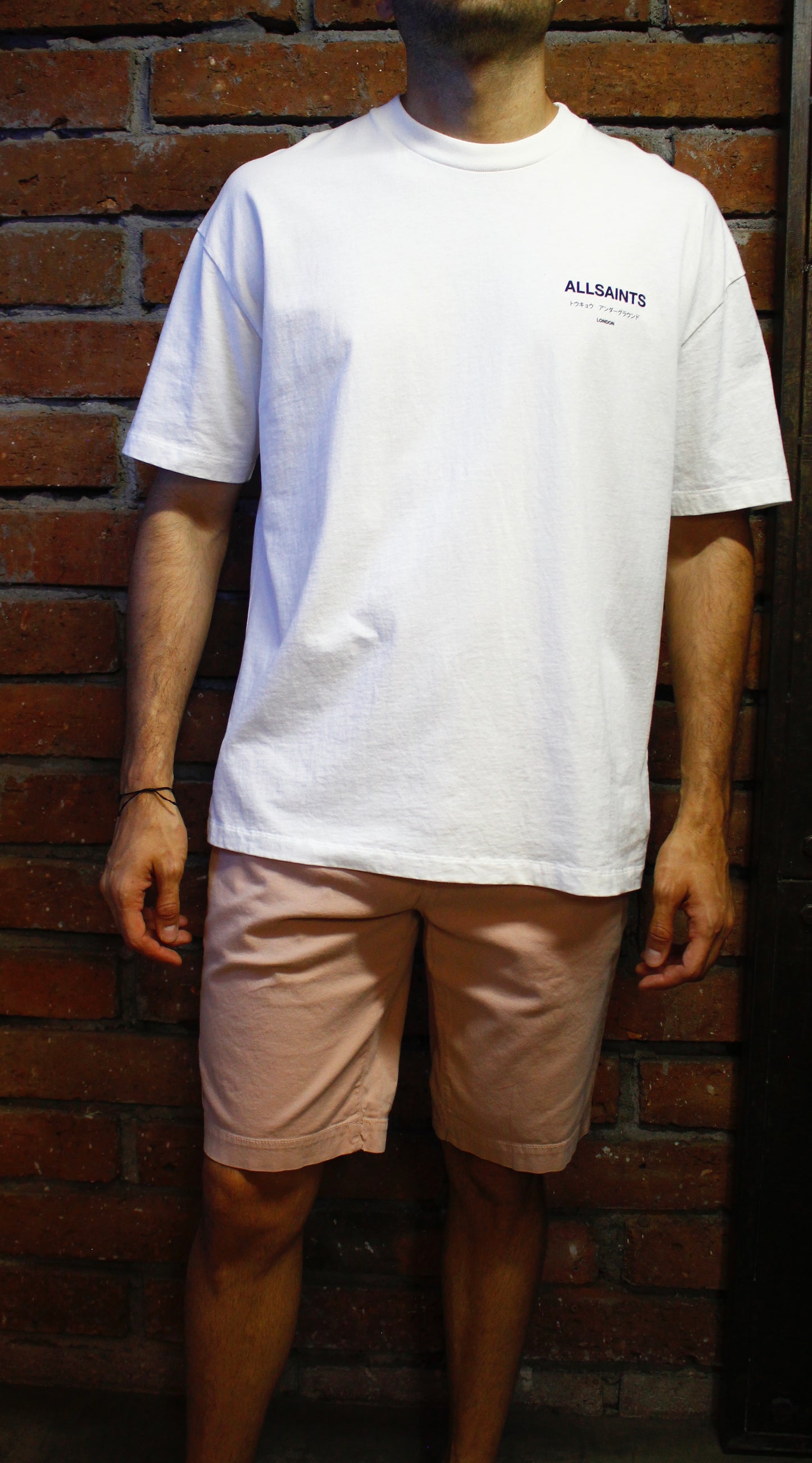 Camiseta ALLSAINTS NUEVA