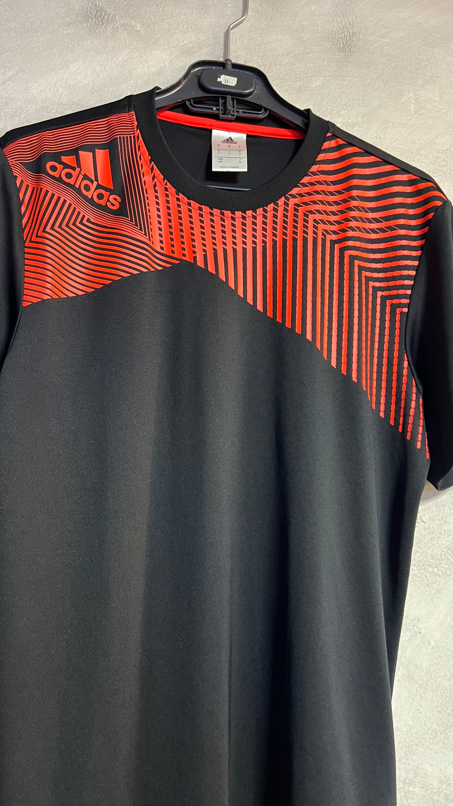 Camiseta Adidas