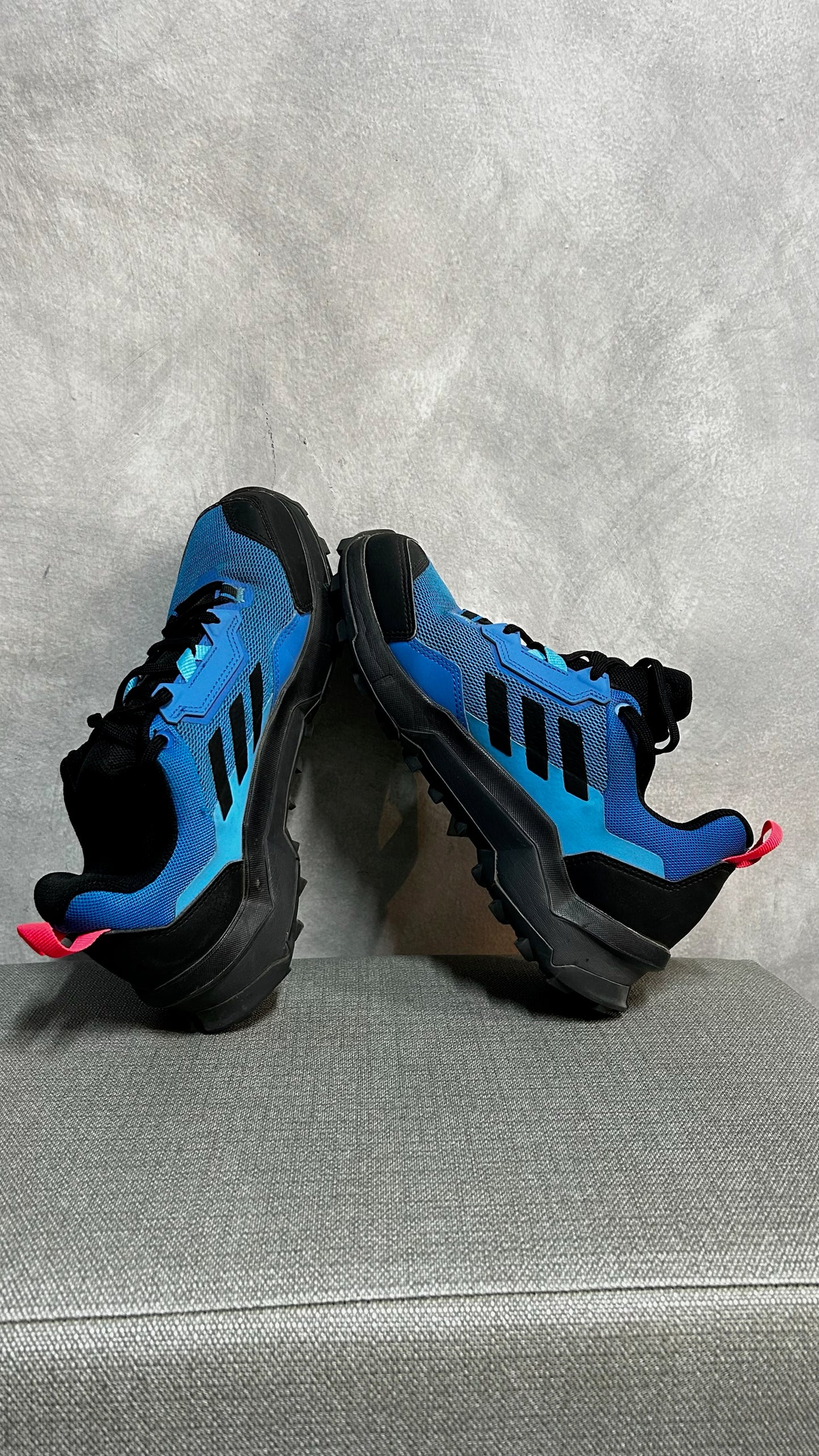 ADIDAS terrex continental