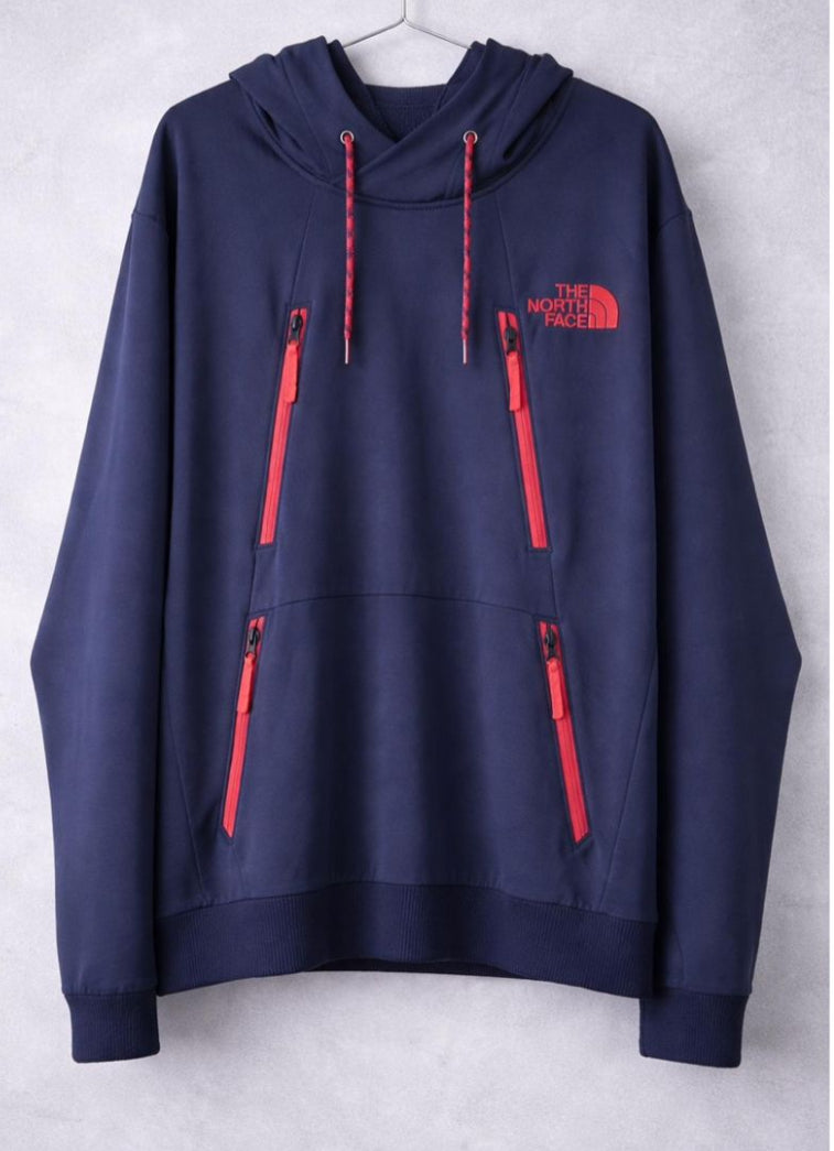 CHAQUETA CON CAPUCHA